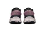 On Cloudstratus 3 Womens Running Shoes - Image 2